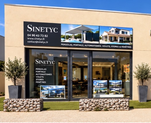 Façade et vitrine du local Sinetyc